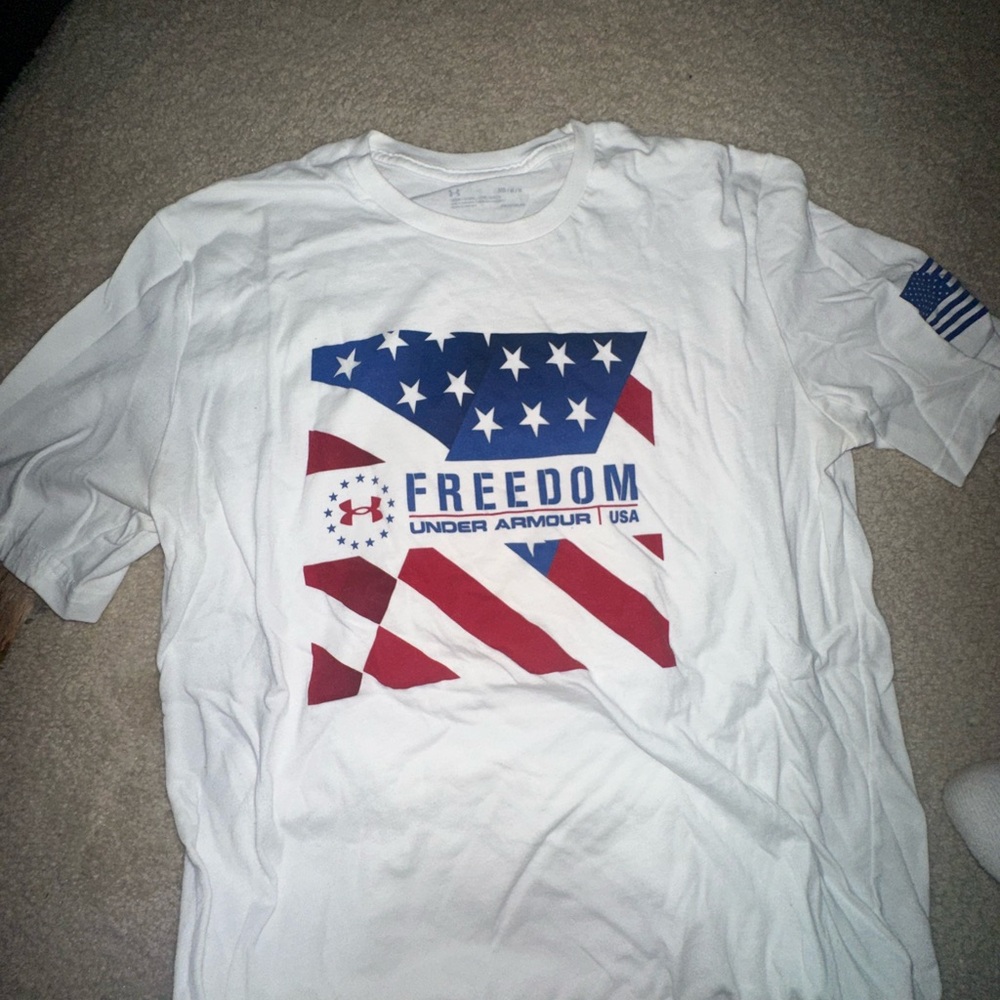 Under Armor Freedom tee